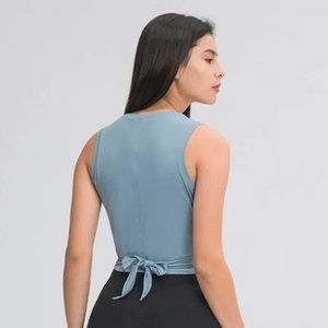 Lululemon Time to Restore Tank Size 6 Tie Front or Back